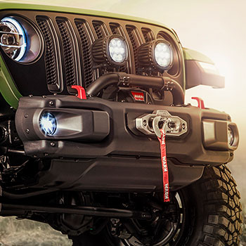 Jeep Rubicon Stubby Front Bumper - 82215120