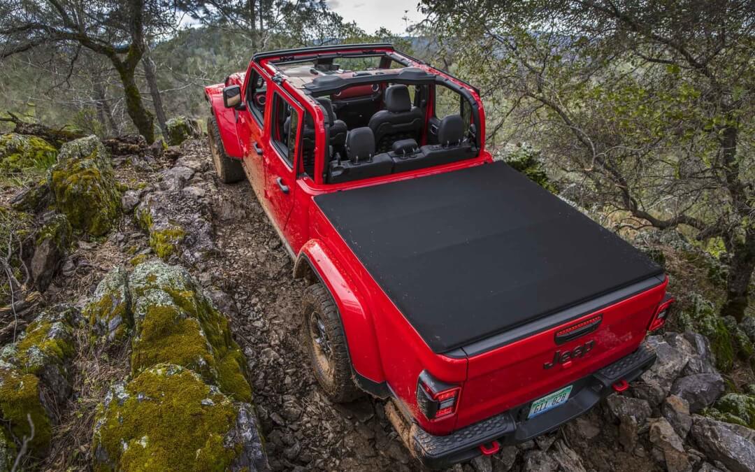 Ultimate Buying Guide for Jeep Gladiator Tonneau Covers
