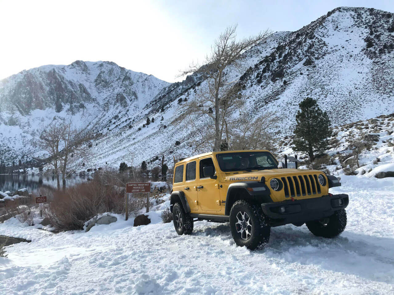 01 Jeep JL Wrangler Unlimited Snow Tires Winter Yellow