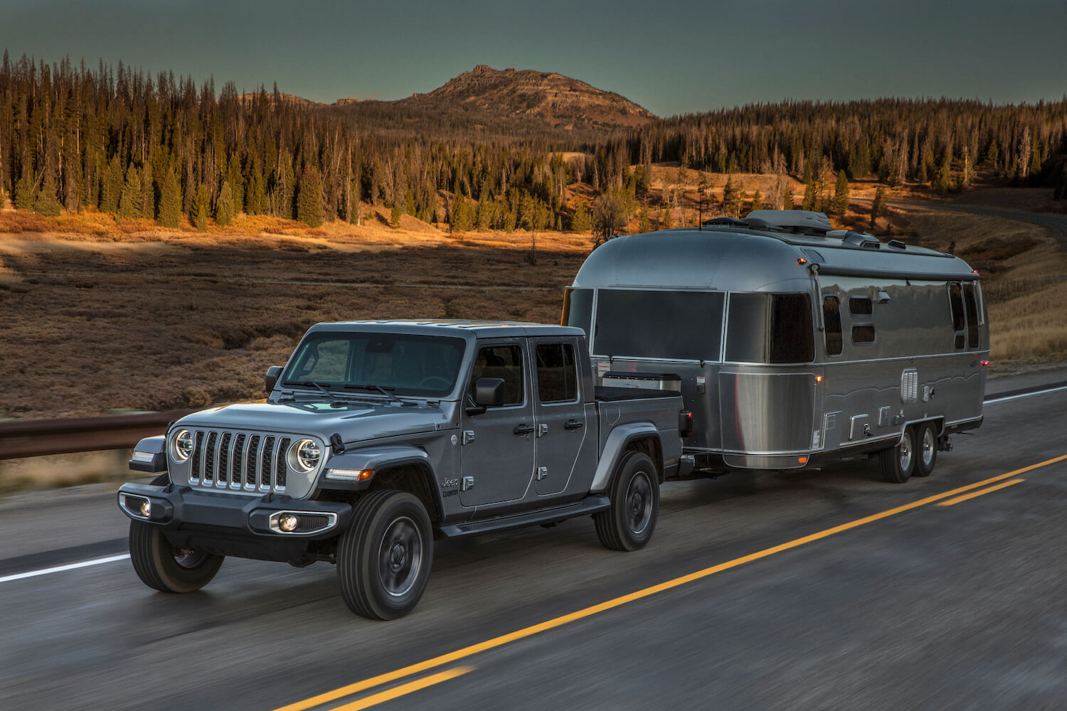 06 Jeep Gladiator Overland Trailer Towing