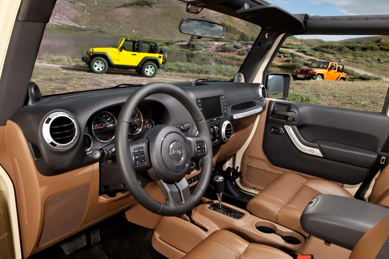 07 2011 Jeep Interior