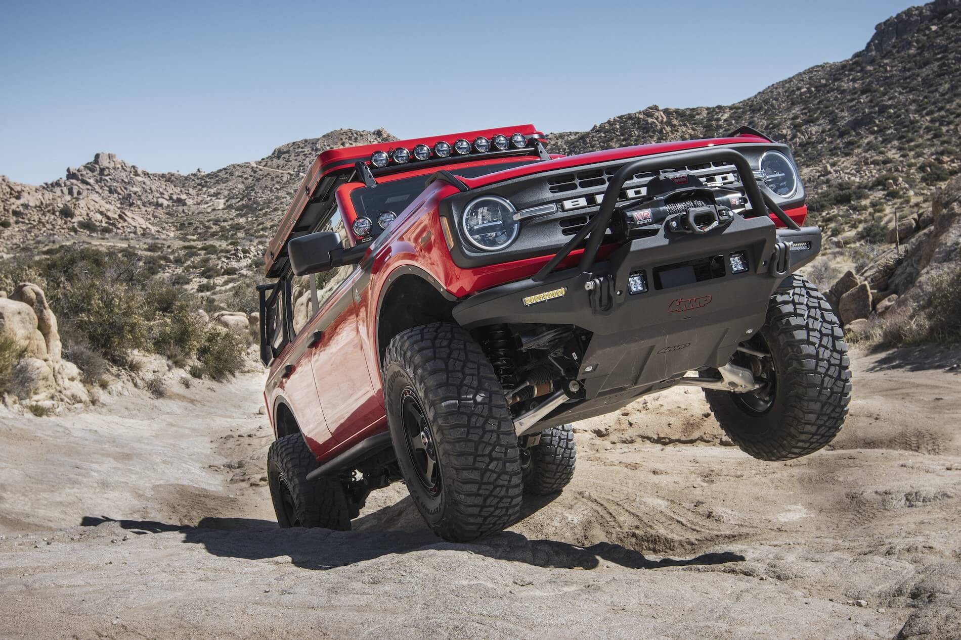 01 4wp Factory 2021 Ford Bronco Overland Suspension Lift 1